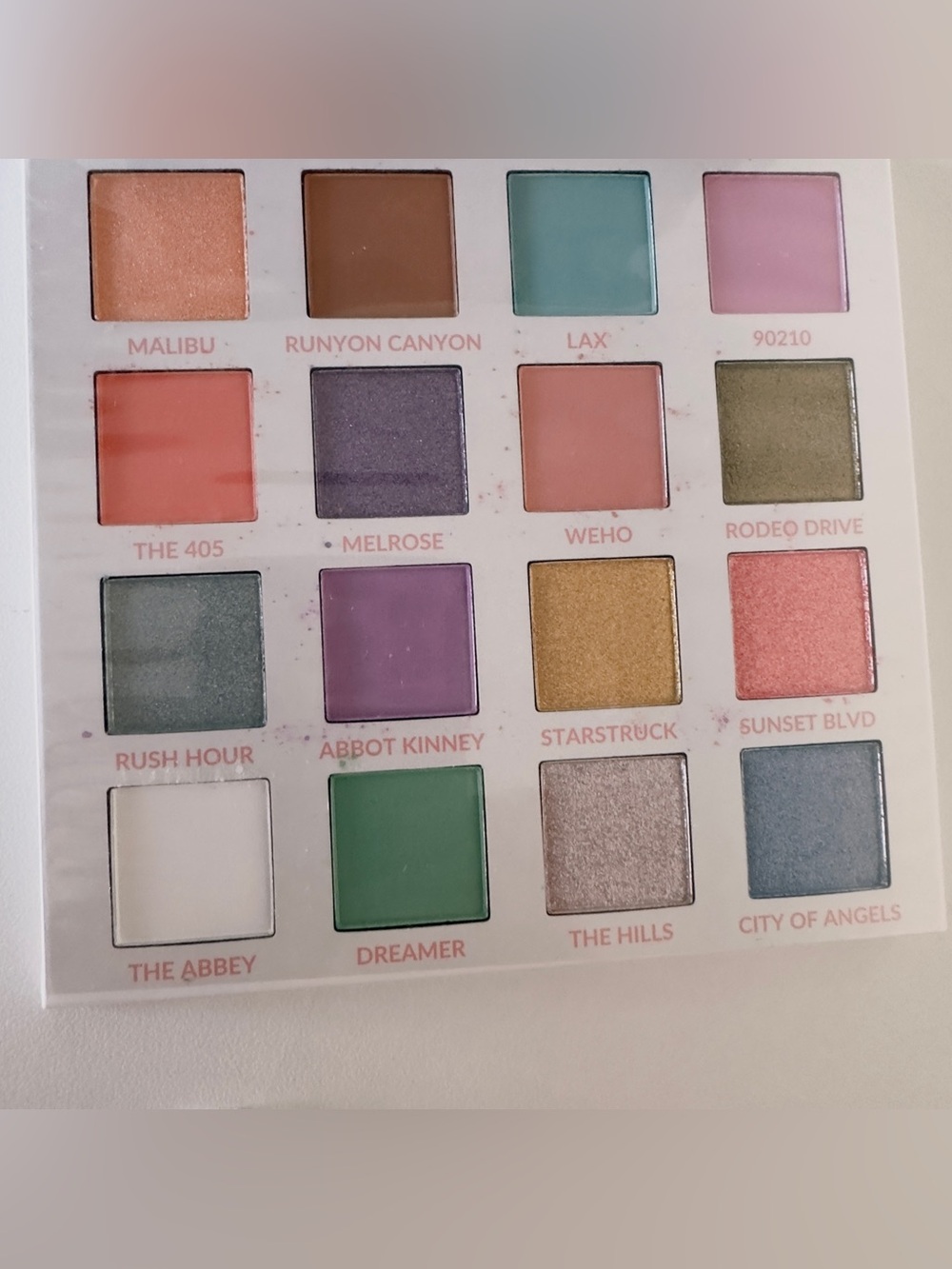 Lot of 4 BH Cosmetics 16-Color Eyeshadow Palettes: Weekend Vibes & Travel Series - Picture 3 of 13